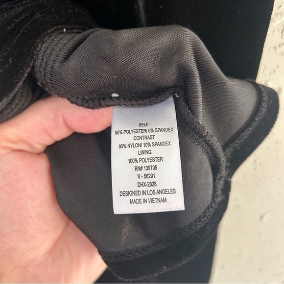 Emerald Sundae Black Velvet Cutout Halter Mini Dress NWOT Large Holiday - Picture 6 of 8